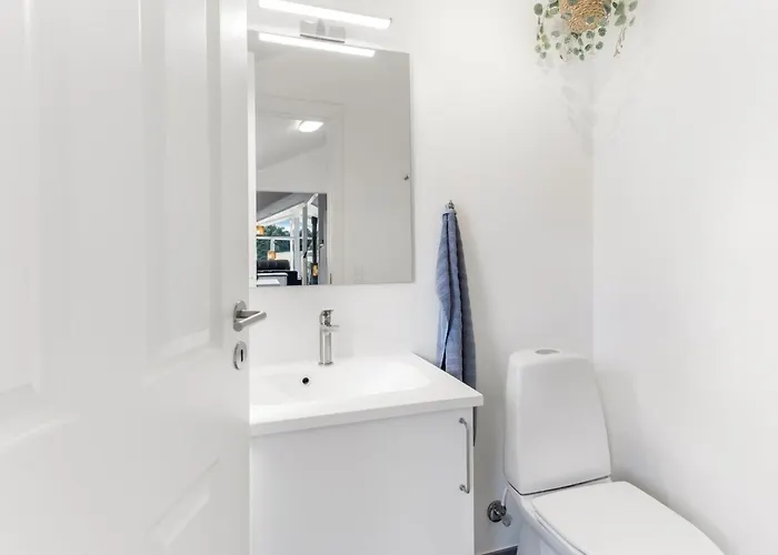 Eisa - 75m From The Sea By Interhome Semesterbostad