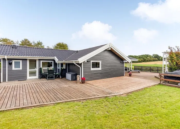 Semesterbostad Eisa - 75m From The Sea By Interhome *