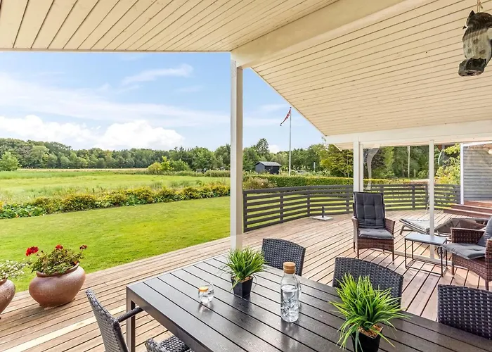 Eisa - 75m From The Sea By Interhome Semesterbostad